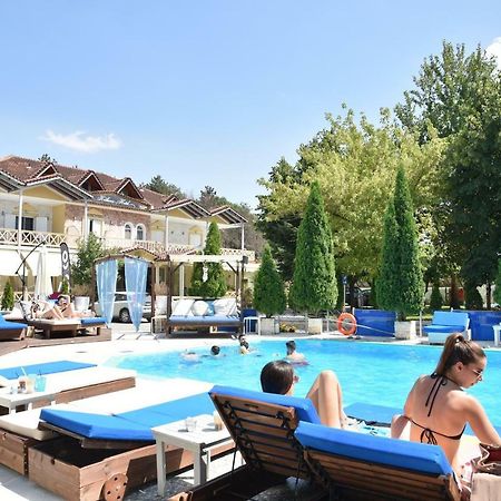 Krikonis Hotel Joánina Kültér fotó