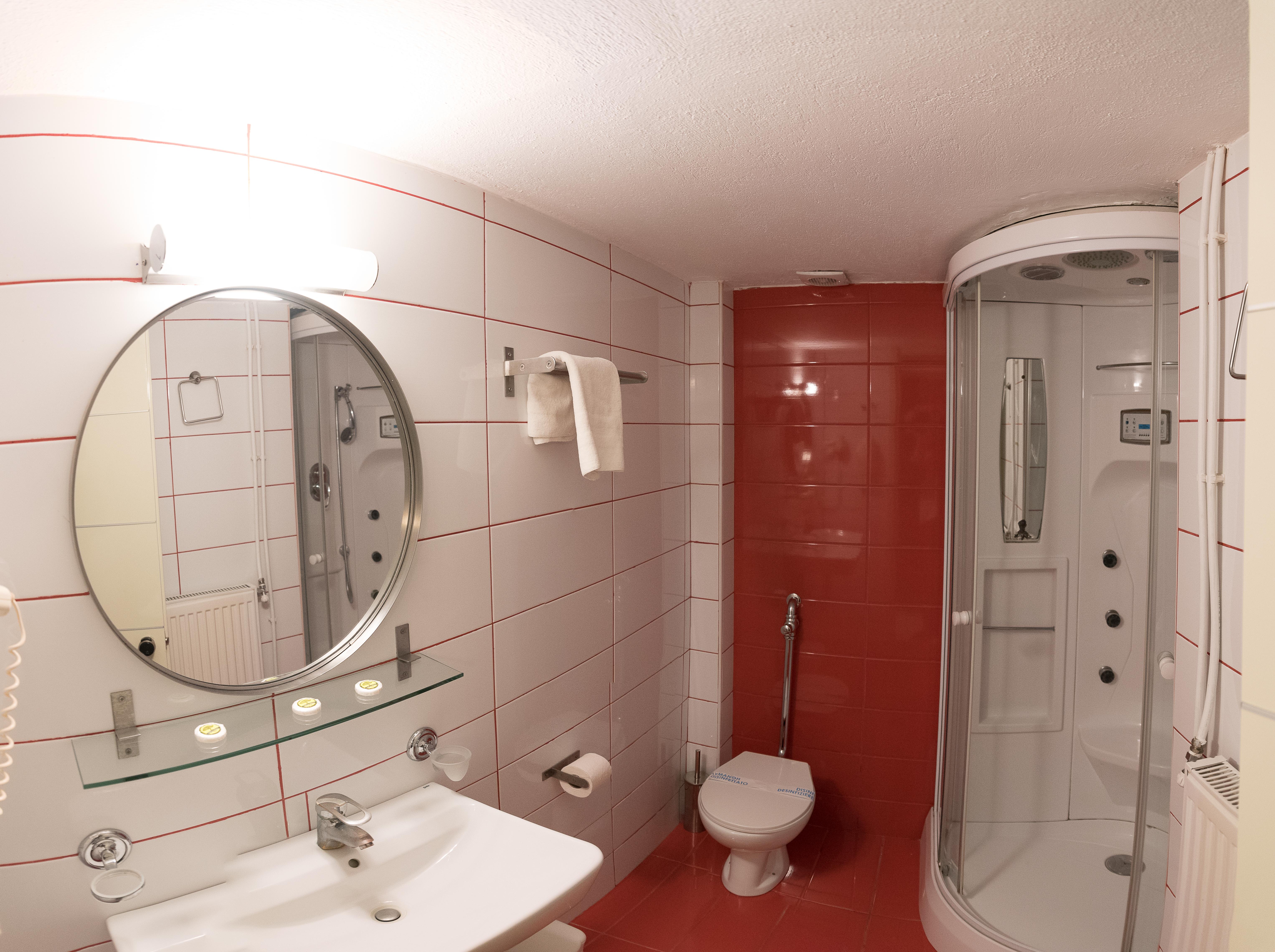 Krikonis Hotel Joánina Kültér fotó