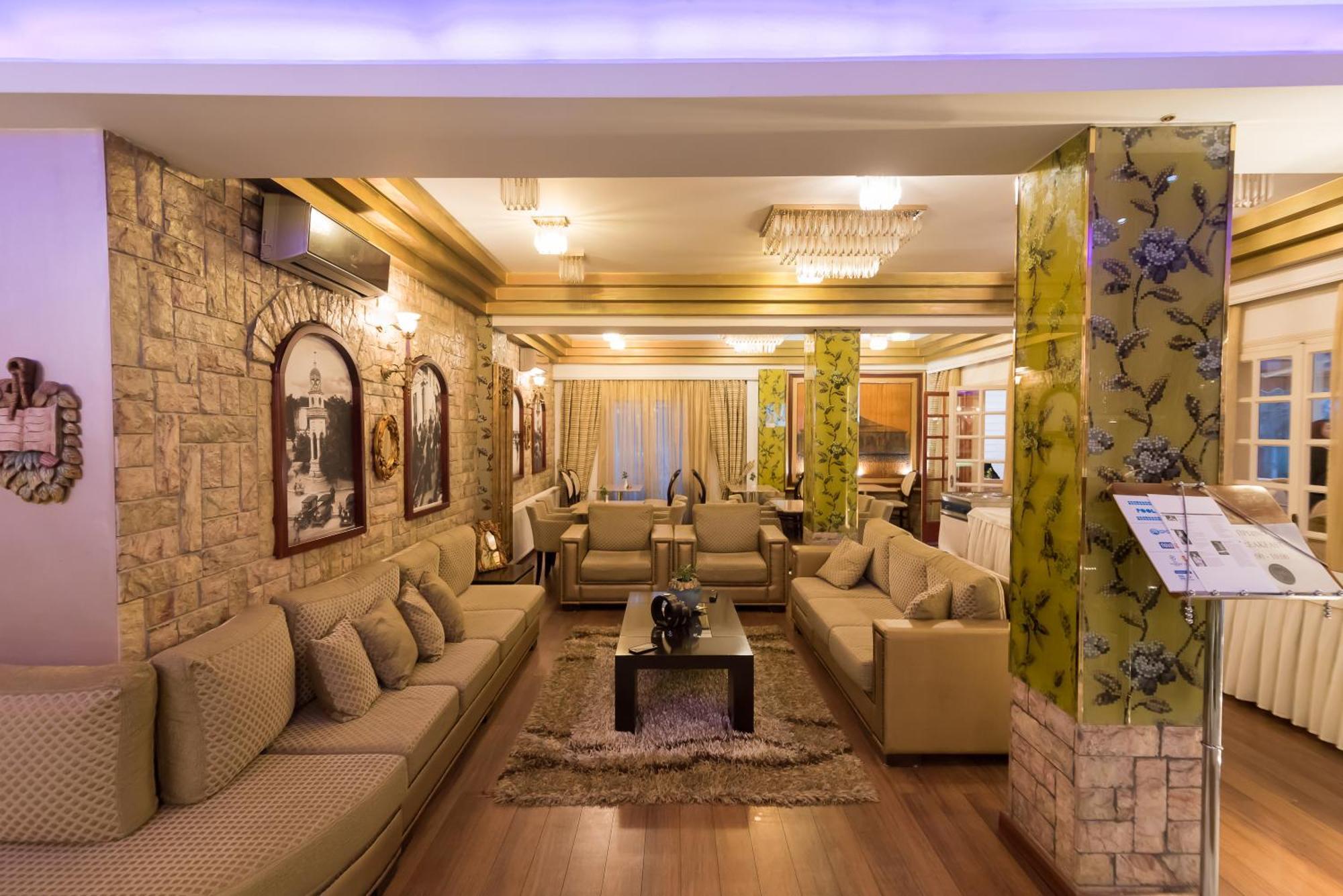 Krikonis Hotel Joánina Kültér fotó