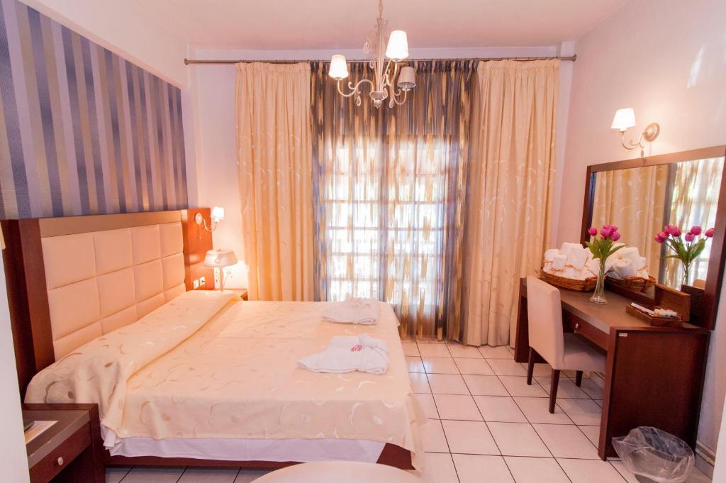 Krikonis Hotel Joánina Kültér fotó