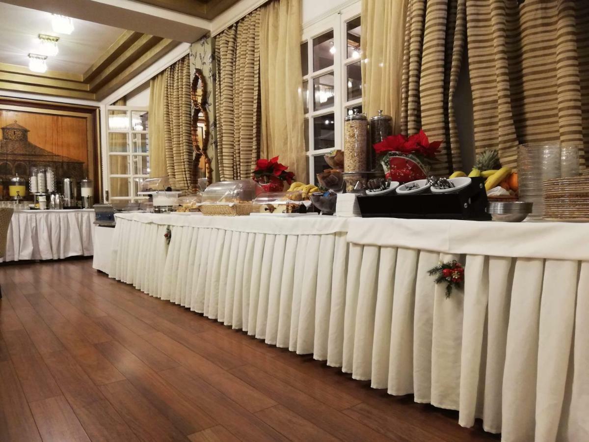 Krikonis Hotel Joánina Kültér fotó