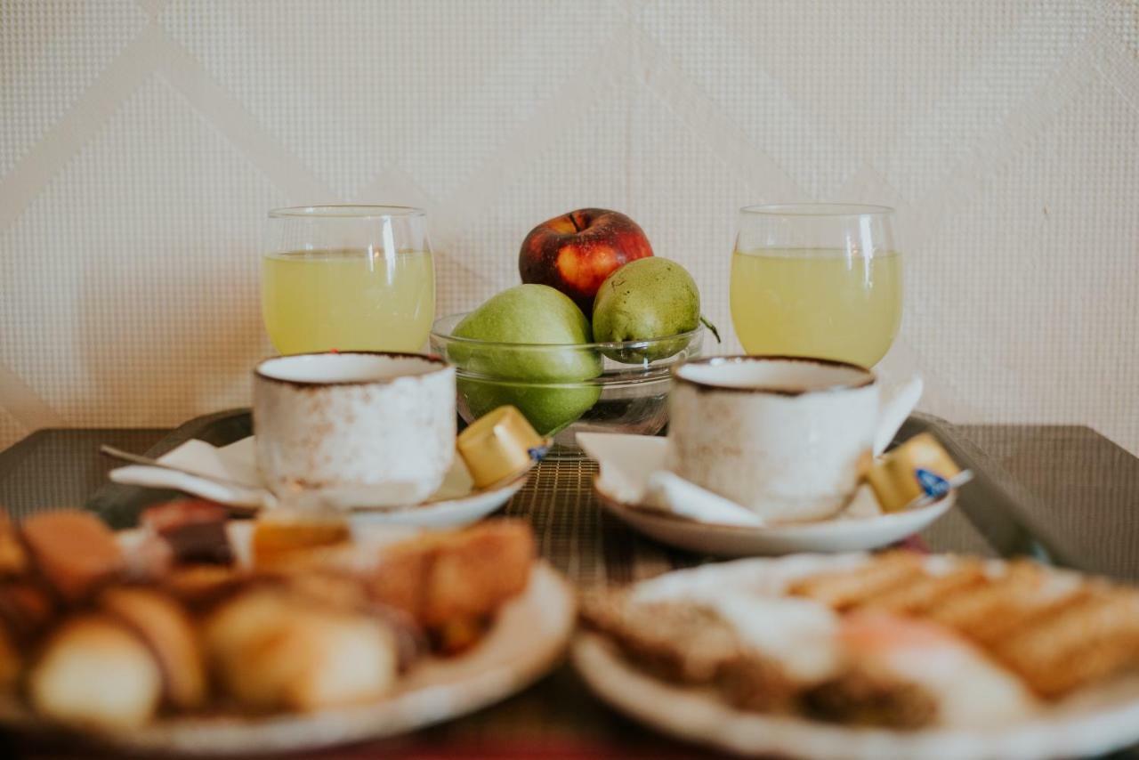Krikonis Hotel Joánina Kültér fotó
