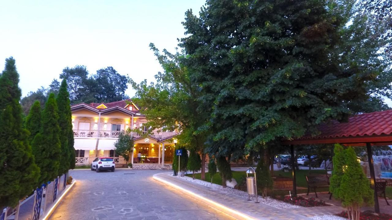 Krikonis Hotel Joánina Kültér fotó